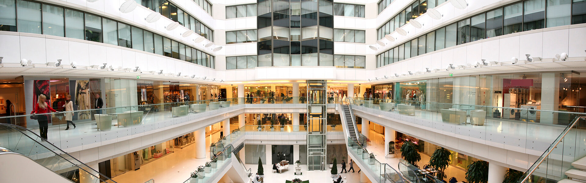 Rumpke Retail Waste Solutions For Retail Stores Inside Mall 1